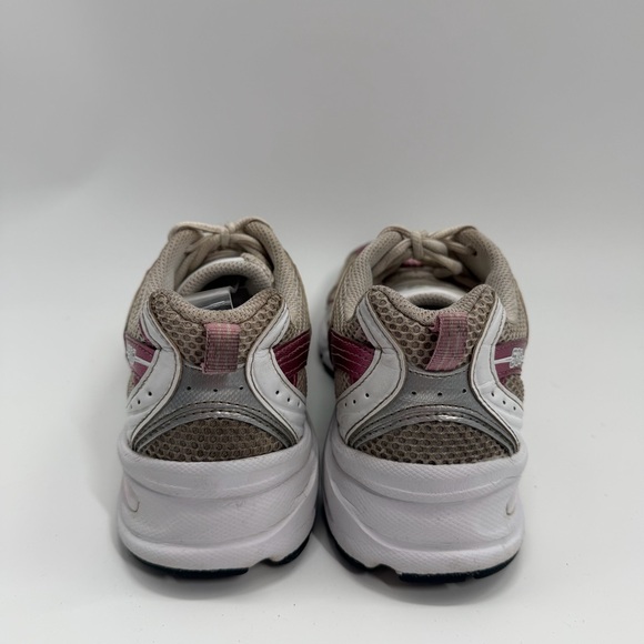 New Balance 530 Pink and White Chunky Sneakers - Picture 5 of 11